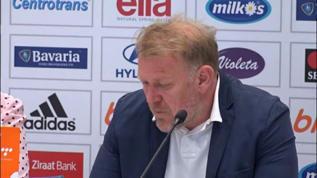 Prosinečki objavio spisak igrača za predstojeće utakmice смотреть онлайн