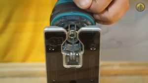 Аккумуляторный лобзик Makita BJV180RF