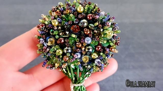 Брошь из бисера Букет. Букетик на 1 сентября! Такие цветы не завянут. смотреть онлайн