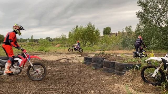 Учимся прыгать бревна, коварный песчаный подъем. Курва. смотреть онлайн