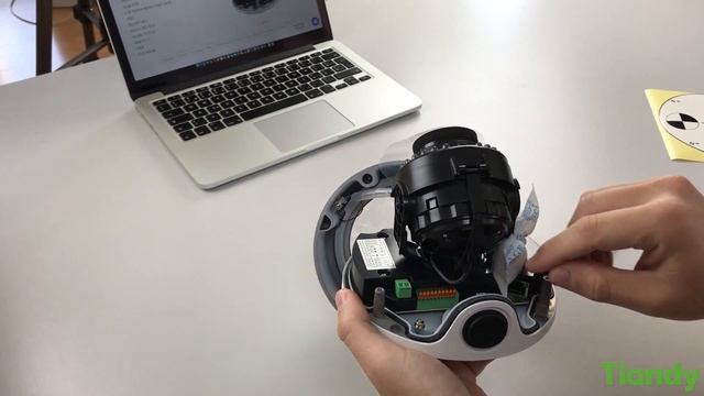 Tiandy | TC-NC9201S3E-2MP-I3S 2MPx dome IP kamera moto zoom | unboxing смотреть онлайн