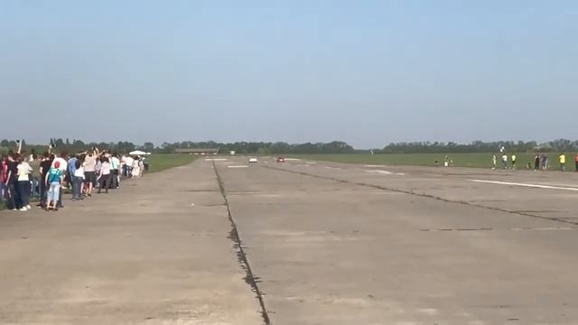 Audi A6 3.0 TFSI (K8-Strasse Stage 2+) vs Porsche 911 Turbo S (991) смотреть онлайн