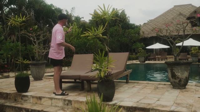 Другой Бали! Отдых за 20$ с человека! На машине до Балийского моря! Нетуристический Бали смотреть онлайн