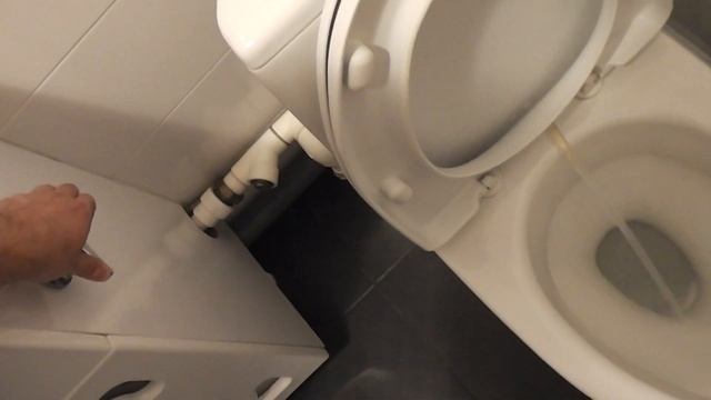 Биде своими руками. На базе унитаза как в Турецких отелях. смотреть онлайн