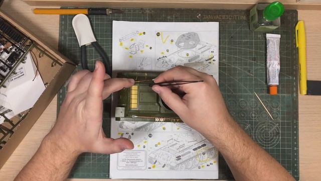 Стрим Т-34 УЗТМ Звезда Часть XIV. Поручни на башне и корпусе. смотреть онлайн