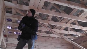 Черновой потолок в деревянном доме
