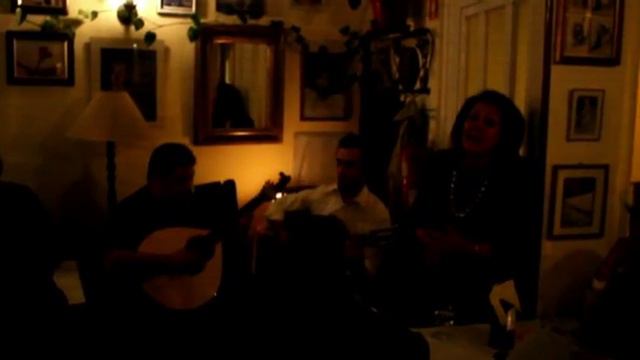 Carolina Tavares ( Quem Mora Naquela Rua) смотреть онлайн