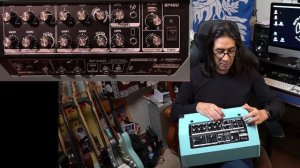 Coolmusic BP40D Battery Powered Acoustic Amp "Out of the Box!"