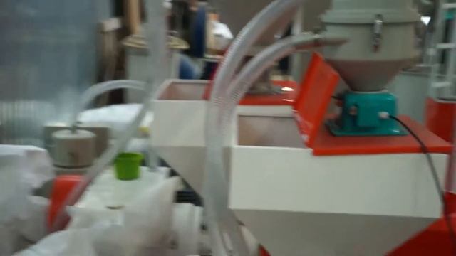 Запуск экструдера АВА RS 55-45-1100 (800) смотреть онлайн
