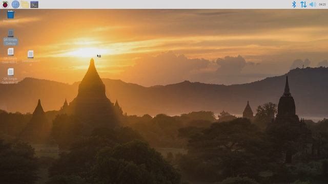 How To Scan QR Codes With A Raspberry Pi + OpenCV + Python смотреть онлайн