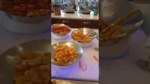 Завтрак в отеле Дадунхай Хотель Санья. Dadonghai hotel sanya.