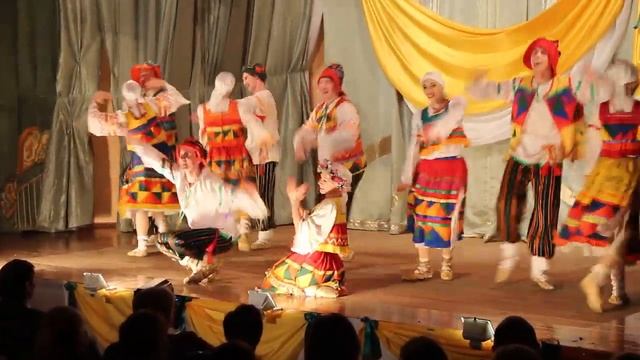 Губернаторский театр танца "Сибирский калейдоскоп" в Яе - танец третий смотреть онлайн