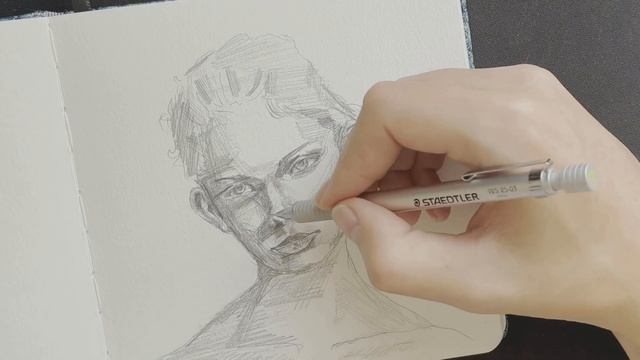 practicing shading with pencil on a face drawing смотреть онлайн