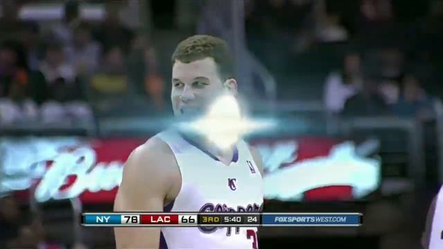 Blake Griffin RIDICULOUS slam dunk on Mozgov (Nov. 20, 2010) смотреть онлайн