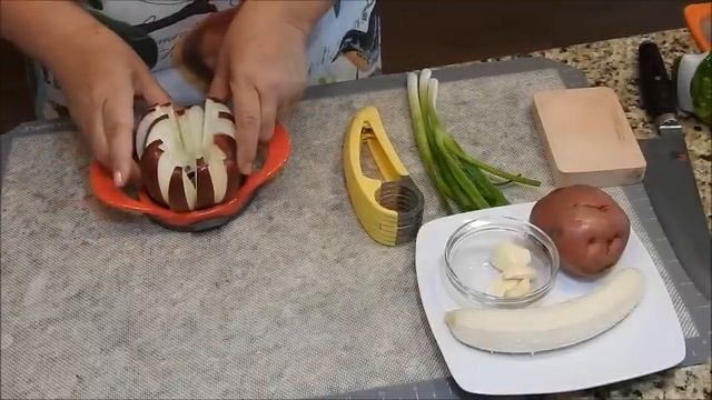 № 3 КУХОННЫЕ ПОМОЩНИКИ ( гаджеты) для нарезки салатов, овощей и фруктов смотреть онлайн