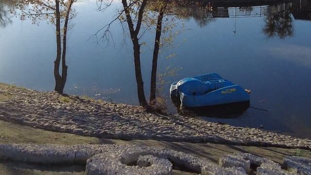 Лодка без рыбака смотреть онлайн