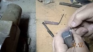 Спусковой механизм для ружья рогатки с уздечкой.