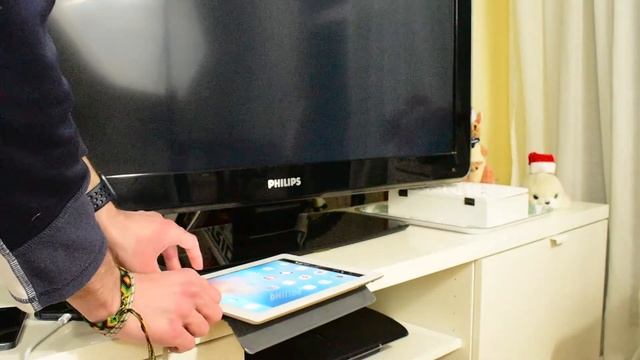 Apple Lightning to 30-pin Adapter Unboxing and Review смотреть онлайн