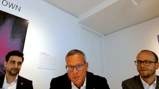 Is This Leica About to Become The Most Expensive Camera Ever Sold at Auction? смотреть онлайн