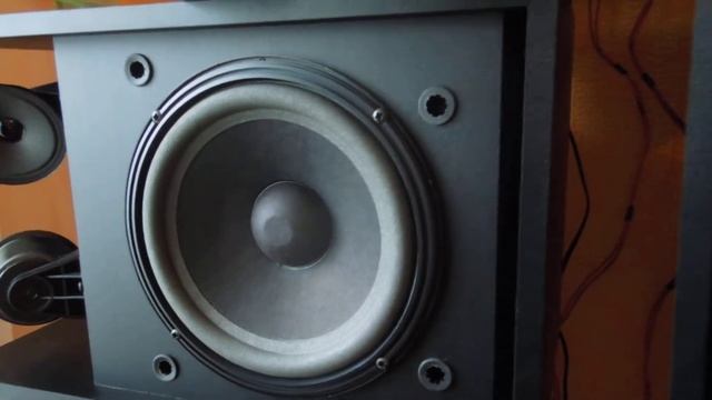 #hifiaudio BOSE 301 Series III Direct / Reflecting Speaker System