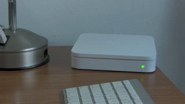 Apple Airport Extreme Router & Wireless Printer/Hard Drive смотреть онлайн