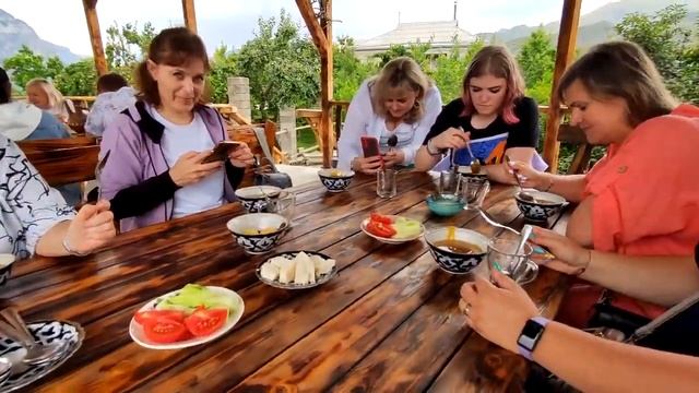 Дагестан Экскурсия в Кахиб,завтрак.