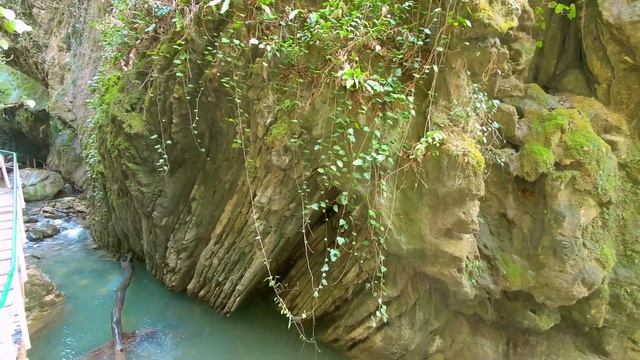 Что посмотреть в Сочи? Свирское ущелье. Лазаревское. 4k смотреть онлайн