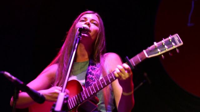 Йолли Сахно - Найду тебя (Как Бы Фест, 10.11.18) смотреть онлайн