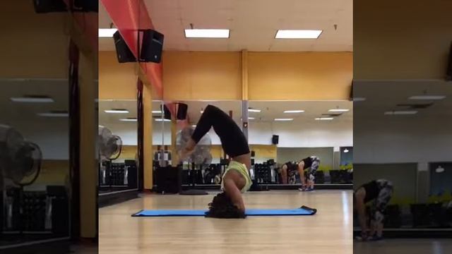 Special #turntuptuesday Affair смотреть онлайн