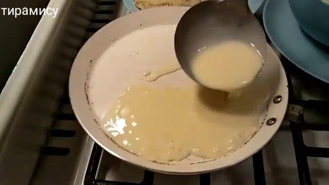 БЛИНЫ НА КИПЯТКЕ С МОЛОКОМ РЕЦЕПТ/тонкие БЛИНЫ/БЛИНЧИКИ НАМОЛОКЕ/блинчики накипятке/Млинці на молоц смотреть онлайн