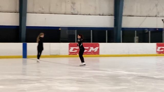 Preliminary Dance Test: Rhythm Blues | Figure Skating смотреть онлайн