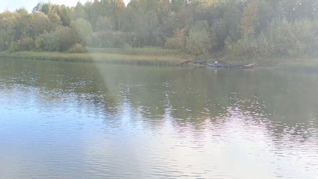 Новости с реки. Взбесило, лодку берут без спроса. Уровень реки снова падает. смотреть онлайн