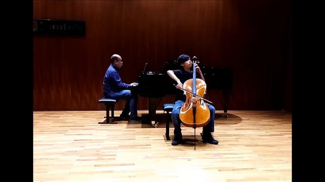 3rd Movement of Elgar's Cello Concerto смотреть онлайн