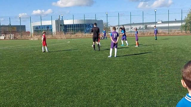 2014 г.р. ДФК «Старт-10» 6-0 КДЮСШ «Гладиатор». 2 тайм. 05.11.2023 смотреть онлайн