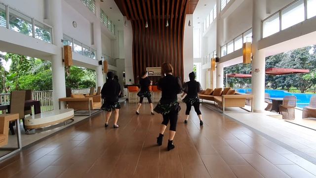 Together But Apart - Line Dance by Linda Dance смотреть онлайн