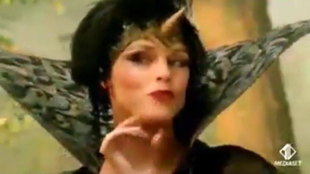 VIDEOSIGLA FANTAGHIRO' - CREDERO' смотреть онлайн