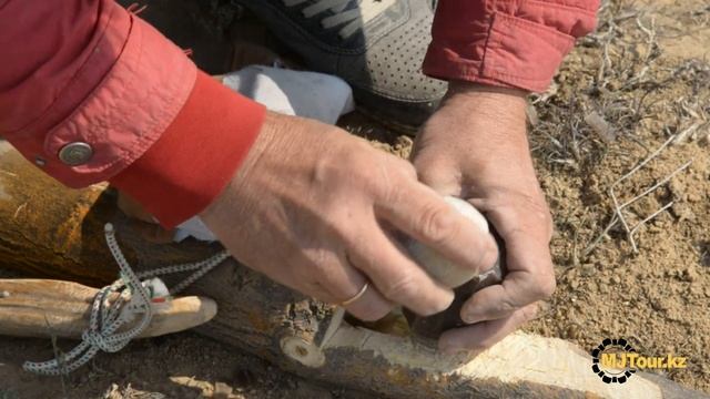 Как кусок кремня превратить в нож? смотреть онлайн