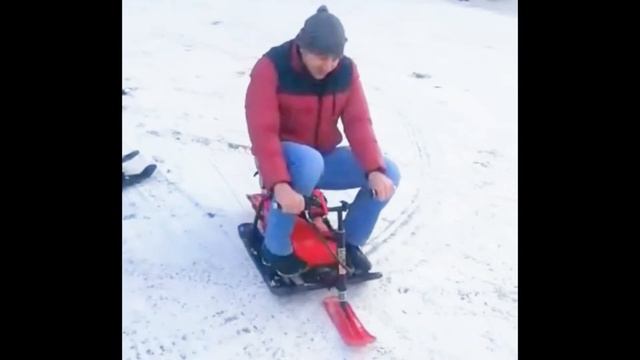 Снегокат с мотором. "Тест драйв". Москва. смотреть онлайн