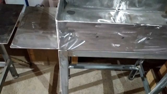 Первые посадки в теплицу//"Скидываем зимнюю одежду"//Пчелы и не только//Скворцы прилетели смотреть онлайн