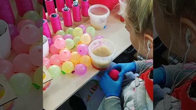 Как делают тайские фонарики (нитяные шарики) в России смотреть онлайн