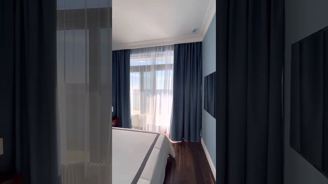 Green hall-комплекс в первой линии моря. Апартамент на 4 этаже с шикарным видом с террасы. смотреть онлайн