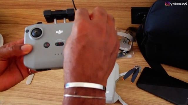 DJI Mini 2 SE Unboxing | Tutorial on How to Fly DJI 2 SE | DJI Fly Drone App Settings смотреть онлайн