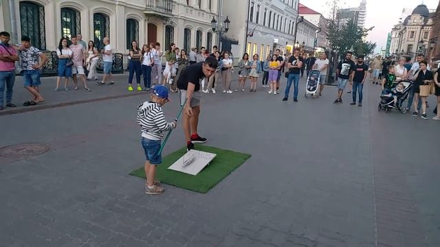 Бутылка и удочка молодой вышел поднять