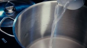 Отрывок обзора индукционной плиты «Новая энергия»