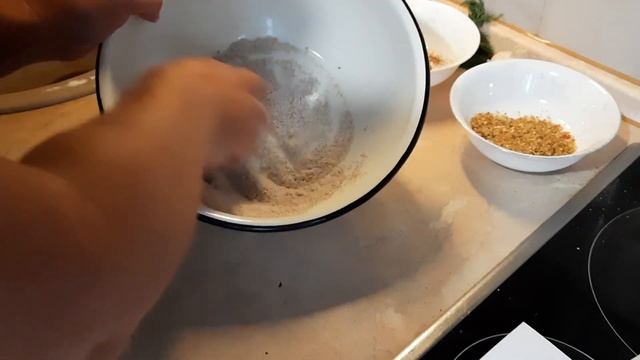 Чеснок+укроп самое рабочее тесто по карасю смотреть онлайн