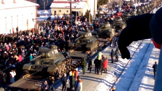 Т-34 в Муроме!!! К нам приехал эшелон танков! И другие военные достопримечательности нашего города. смотреть онлайн