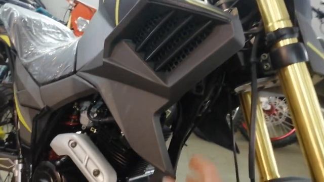 Мотоцикл MIRAGE 250 смотреть онлайн