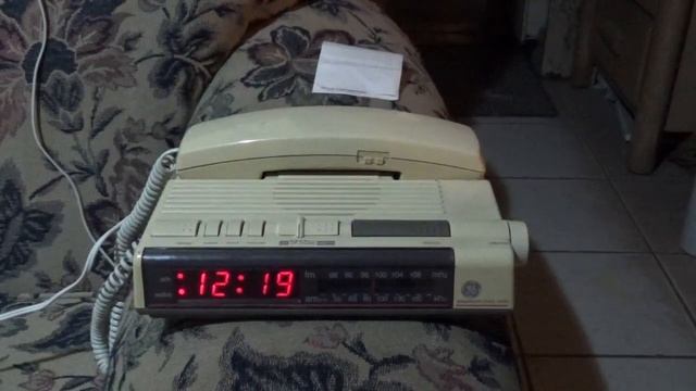 Radio Despertador General Electric 2-9711A (01) смотреть онлайн