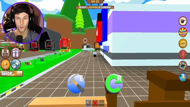 ROBLOX BUILD TO SURVIVE HUGGY WUGGY! смотреть онлайн