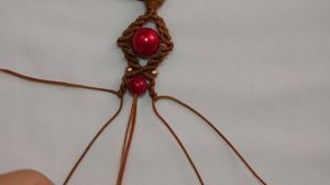 Макраме браслет с бусинами